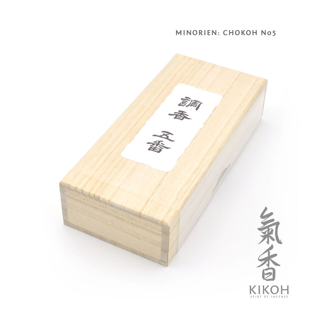 Minorien Kyara Chōkō Go-Ban 調香五番 Incense