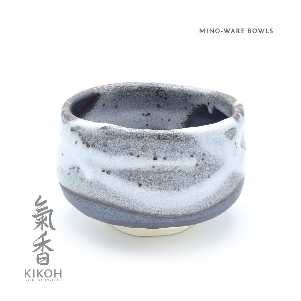 Snow Mino-Ware Bowl