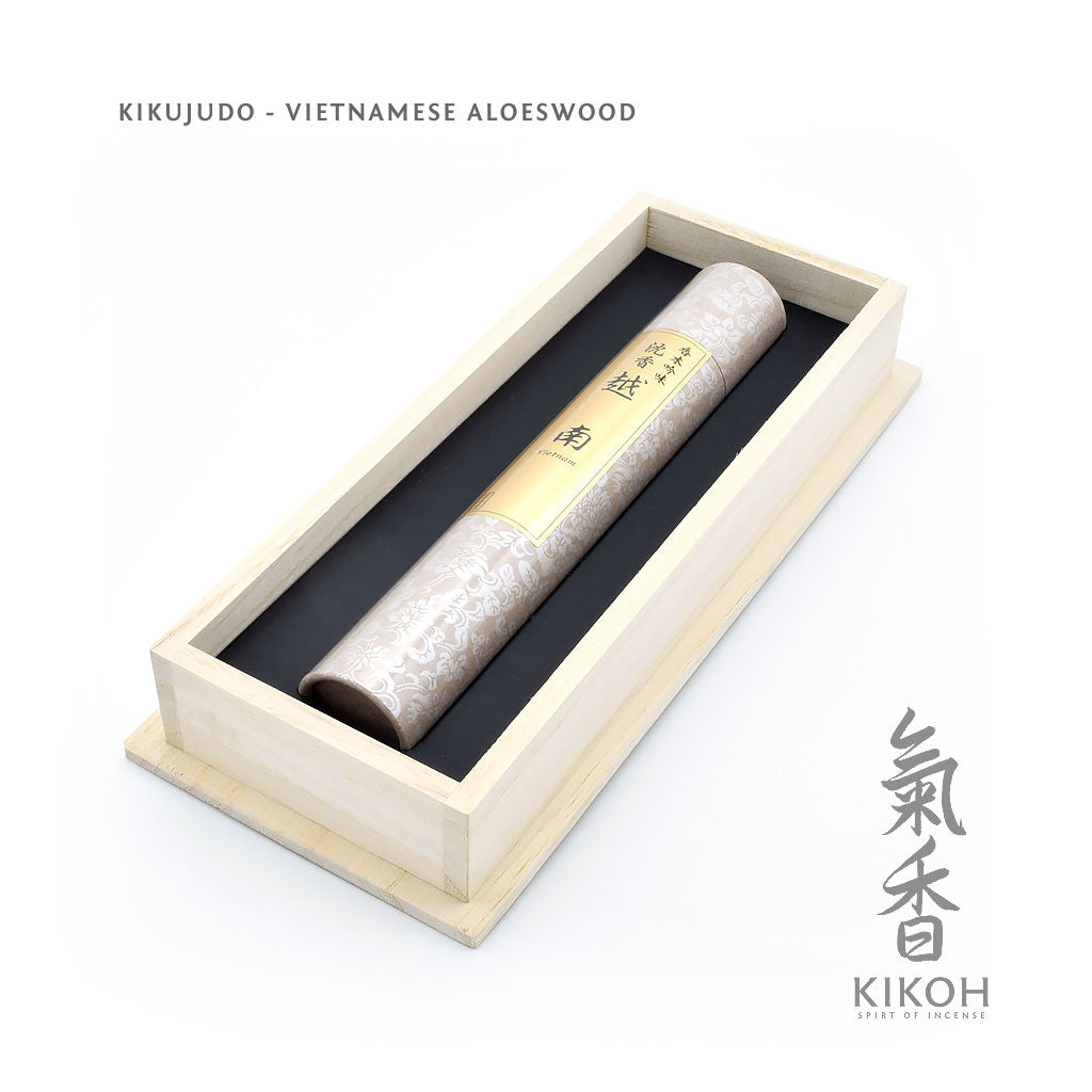 Kikujudo Koboku Ginmi Vietnamese Aloeswood Incense